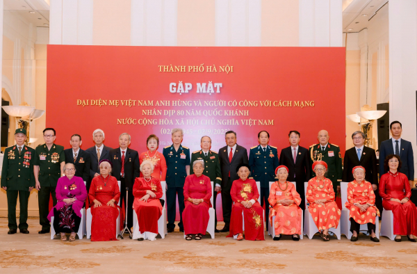 Hà Nội gặp mặt, tri ân Mẹ Việt Nam Anh hùng, Người có công với cách mạng -0