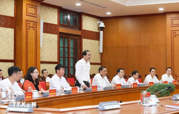 Bộ Chính trị làm việc với Ban Thường vụ Tỉnh ủy các tỉnh về Đại hội Đảng bộ địa phương -0