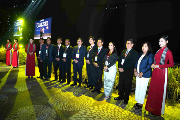 Chương trình nghệ thuật 