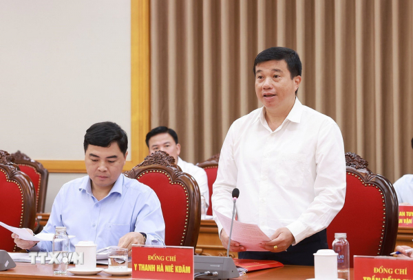 Bộ Chính trị làm việc với Ban Thường vụ Tỉnh ủy các tỉnh An Giang và Lâm Đồng -0