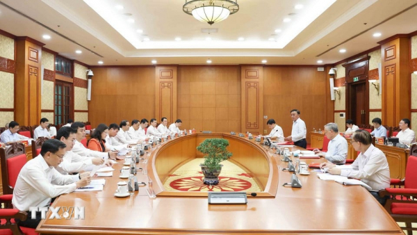 Bộ Chính trị làm việc với Ban Thường vụ Tỉnh ủy các tỉnh về Đại hội Đảng bộ địa phương -0