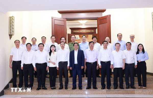 Bộ Chính trị làm việc với Ban Thường vụ Tỉnh ủy các tỉnh An Giang và Lâm Đồng -0