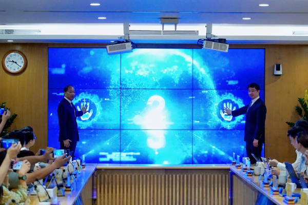 Phát động Giải thưởng sản phẩm công nghệ số Make in Vietnam năm 2025 -0