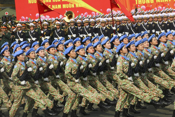 khí th- hào hùng và ni-m tin vào tuong lai c-a d-t nu-c--nh internet.jpg -1