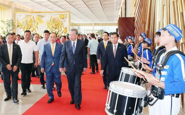 Hành trình nối dài khát vọng -0
