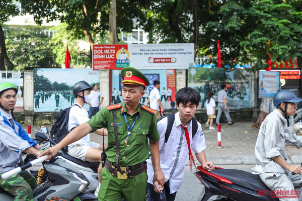 Đảm bảo -7