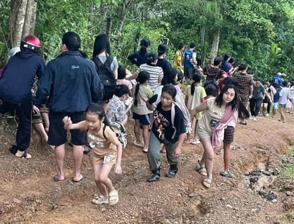 Khi mạng xã hội thành “điểm nóng” -3