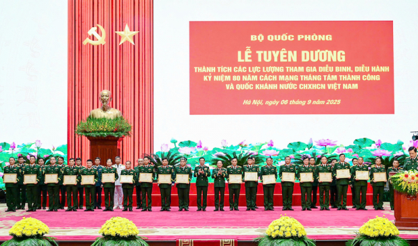 Bộ Quốc phòng tuyên dương các lực lượng tham gia nhiệm vụ A80 -0