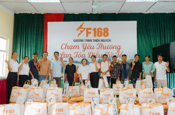 Công ty TNHH Truyền thông và Giải trí F168 mang yêu thương đến với trẻ em vùng biên giới -0