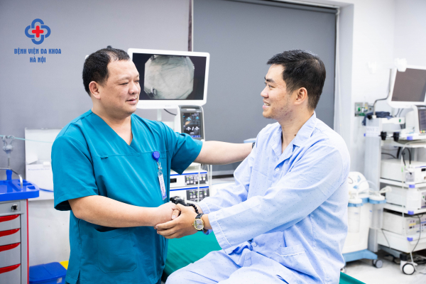 Bệnh viện Đa khoa Hà Nội: Nâng tầm chẩn đoán với công nghệ nội soi tiêu hoá hiện đại  -1