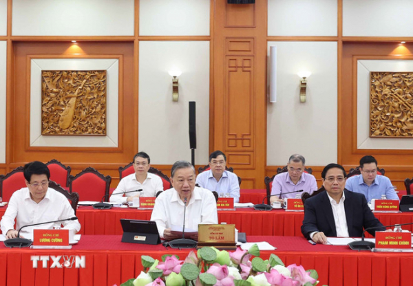Bộ Chính trị làm việc với Ban Thường vụ Đảng ủy Quốc hội -0
