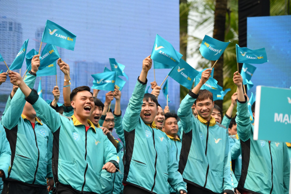 Vingroup phát động chiến dịch “Cùng hành động vì bầu trời xanh” -0