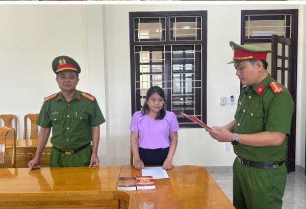  Khởi tố vụ án mua bán hoá đơn khống gần 50 tỷ đồng  -0