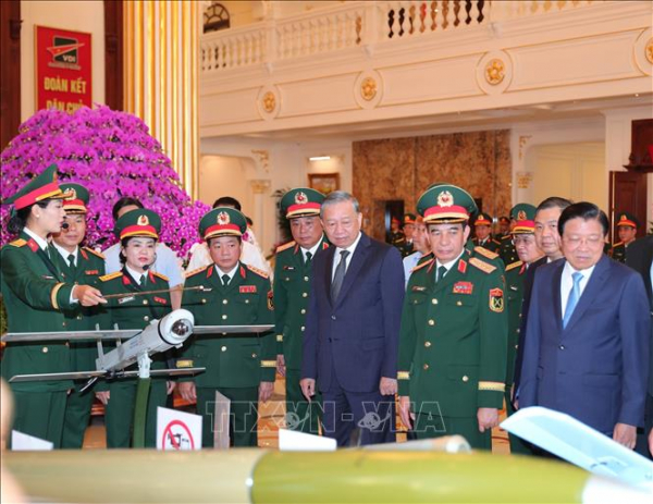 Tổng Bí thư Tô Lâm: Đẩy mạnh phát triển Công nghiệp quốc phòng theo hướng chủ động, tự lực, tự cường, lưỡng dụng, hiện đại -0