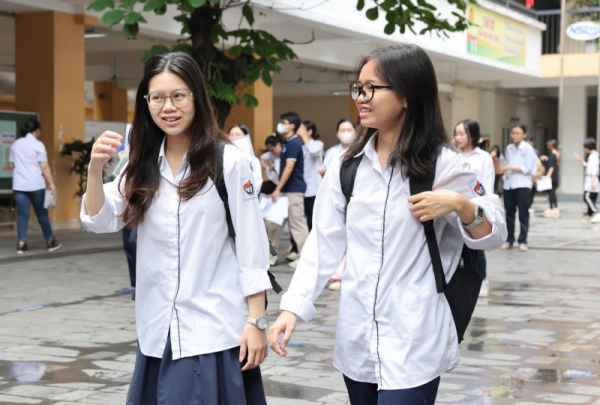 Bộ sách “Để học tốt” THPT: Hỗ trợ học sinh làm chủ kiến thức trong giai đoạn tăng tốc -0