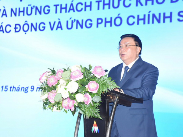 Hội thảo khoa học về sức mạnh không giới hạn và những thách thức khó dự báo của AI -0