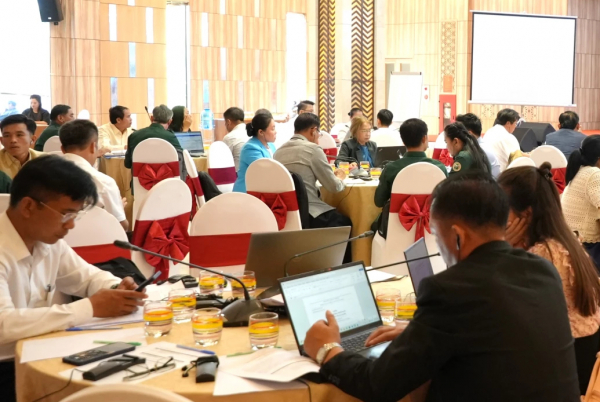 Hội thảo quốc tế về Di sản thiên nhiên thế giới xuyên biên giới Việt Nam-Lào -0