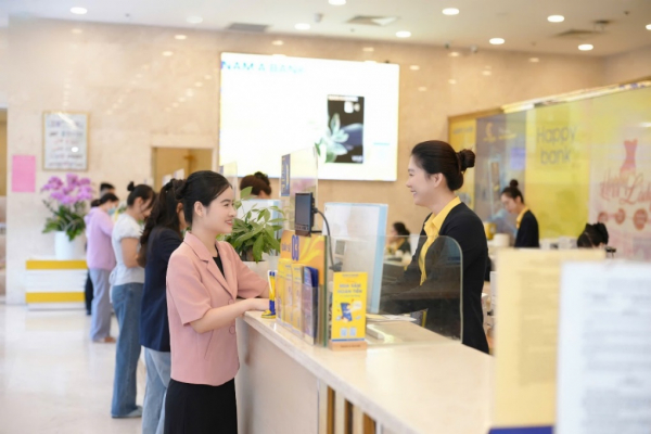 FiinRatings lần đầu xếp hạng tín nhiệm dài hạn Nam A Bank ở mức “A-” với Triển vọng “Ổn định” -0