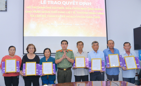 Những mái ấm đậm nghĩa tình  của Công an tỉnh Cà Mau  -0
