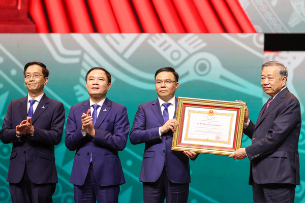 Tổng Bí thư Tô Lâm dự Lễ kỷ niệm 50 năm Ngày thành lập Petrovietnam -0