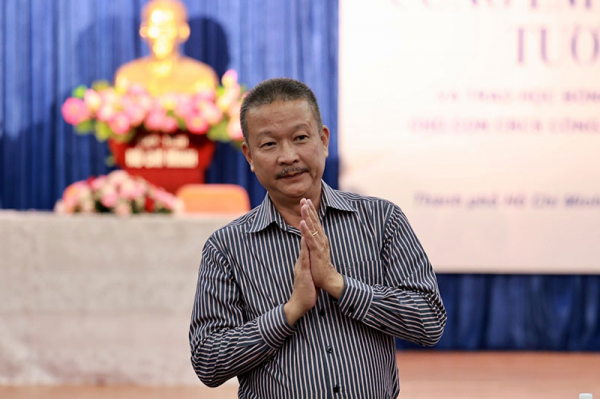 Sau Hà Nội, Tân Hiệp Phát tiếp tục bảo trợ con em cán bộ, chiến sĩ Công an có hoàn cảnh khó khăn với tổng trị giá 9 tỷ đồng tại TP Hồ Chí Minh -0