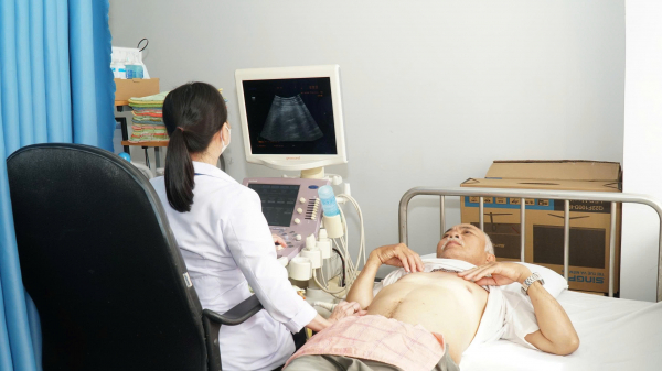 Bệnh nhân nói gì về việc máy tán sỏi Laser bị hỏng nhưng vẫn được phẫu thuật? -0