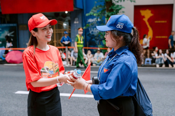 Khi ngân hàng trở thành “người kể chuyện” văn hóa cho thế hệ trẻ -0