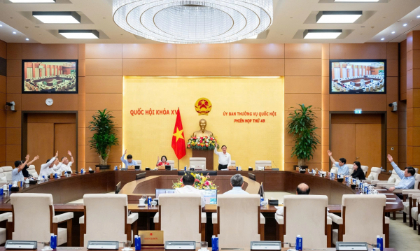 Thông qua Nghị quyết về Chương trình lập pháp năm 2026 -0