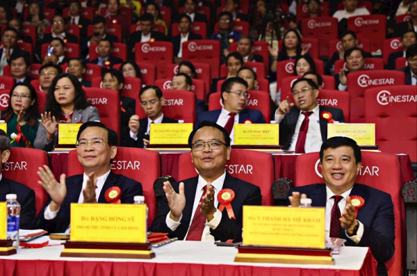 Lâm Đồng là điểm sáng về nông nghiệp công nghệ cao, khai thác khoáng sản -0