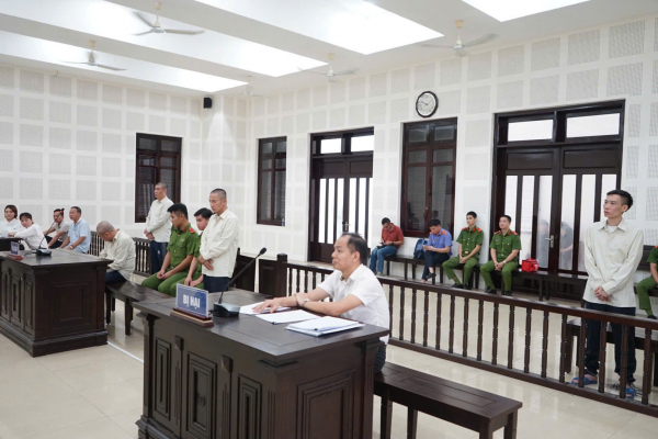 Đà Nẵng: Bản án nghiêm khắc cho nhóm tội phạm đội lốt doanh nhân tranh đoạt quyền quản lý mỏ cát -0