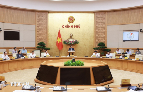 Thủ tướng: Chừng nào dân còn phàn nàn thì Chính phủ phải có giải pháp hiệu quả Thủ tướng Chính phủ Phạm Minh Chính chỉ rõ chừng nào người dân còn kêu ca, phàn nàn, chừng đó công việc của Chính phủ còn phải gian nan, vất vả, phải có giải pháp hiệu quả. -0