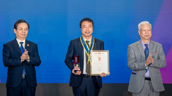 T&T Energy của “Bầu Hiển” được vinh danh Thương hiệu mạnh tăng trưởng xanh 2025 -0