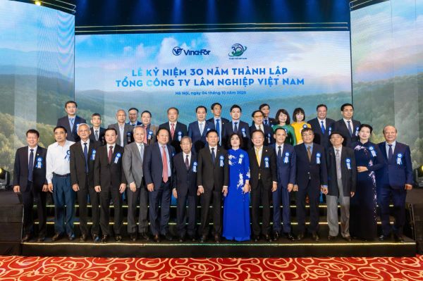 Tổng Công ty Lâm nghiệp Việt Nam phát triển kinh tế xanh, góp phần đảm bảo an ninh, quốc phòng -0
