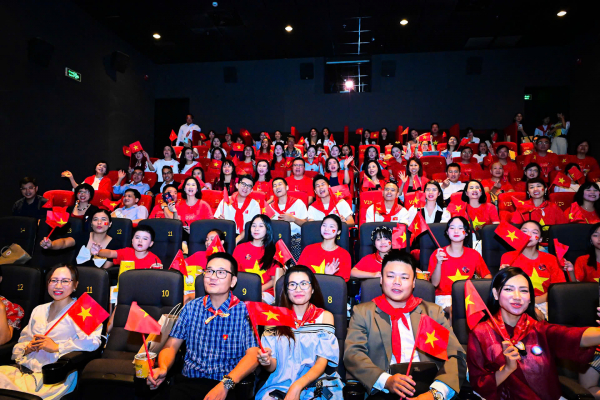 Concert Quốc gia “Tổ quốc trong tim” lên màn ảnh rộng -0