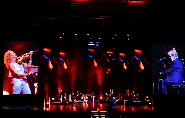 “Secret Garden Live in Vietnam”- cảm xúc và hoài niệm -0