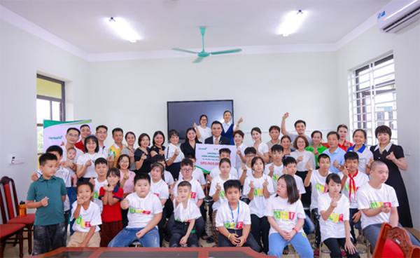 Herbalife Việt Nam tiếp tục tài trợ bữa ăn hằng ngày cho hơn 3.000 trẻ em và người cao tuổi -0