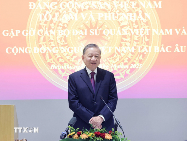Tổng Bí thư Tô Lâm gặp gỡ cán bộ ĐSQ Việt Nam và cộng đồng người Việt tại Bắc Âu -0
