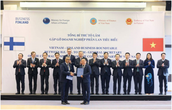 VNPT tăng cường hợp tác với các đối tác Phần Lan -0