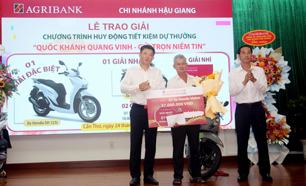 Tổ chức lễ bốc thăm, trao giải Chương trình dự thưởng “Quốc khánh quang vinh - Gửi trọn niềm tin” -0