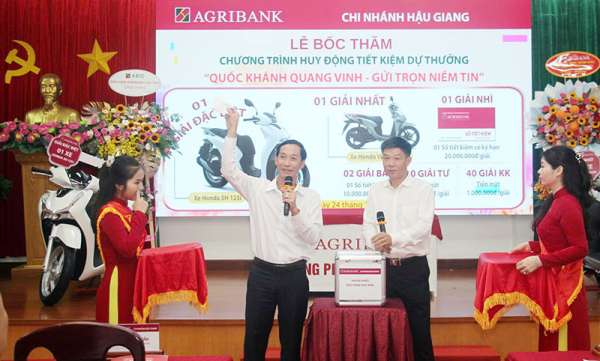Tổ chức lễ bốc thăm, trao giải Chương trình dự thưởng “Quốc khánh quang vinh - Gửi trọn niềm tin” -0