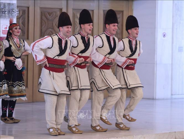 Tổng Bí thư Tô Lâm và Phu nhân thăm quan Bảo tàng Lịch sử Quốc gia Bulgaria -2