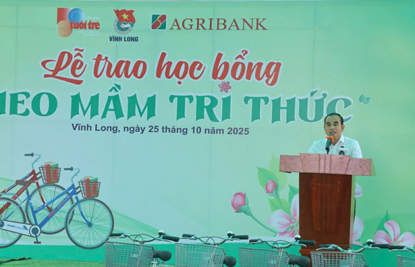 Agribank Chi nhánh Phú Nhuận trao học bổng “Gieo mầm tri thức”&nbsp;tại tỉnh Vĩnh Long -0
