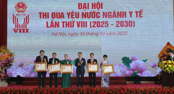 Nâng cao y đức, xây dựng hệ thống y tế hiện đại, công bằng và hiệu quả -0