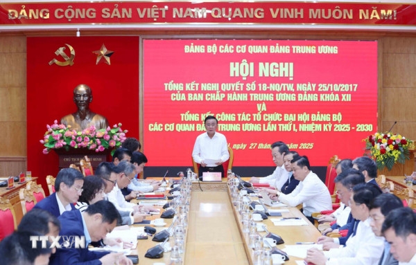 Khẩn trương hoàn thiện đề án vị trí việc làm, tiếp tục kiện toàn đội ngũ cán bộ -1