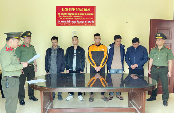 Bóc gỡ đường dây truyền bá văn hóa phẩm đồi trụy -0