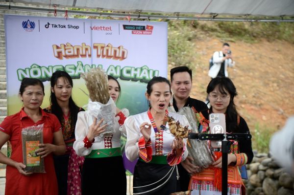 30 triệu lượt xem, 350 tấn nông sản và cách kinh doanh “không khoảng cách’” của Lai Châu -0
