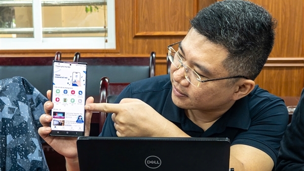 Người dân khai báo dữ liệu đăng ký xe, GPLX lên iHanoi như nào?