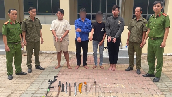 Xử lý nghiêm các đối tượng dùng hung khí để giải quyết mâu thuẫn