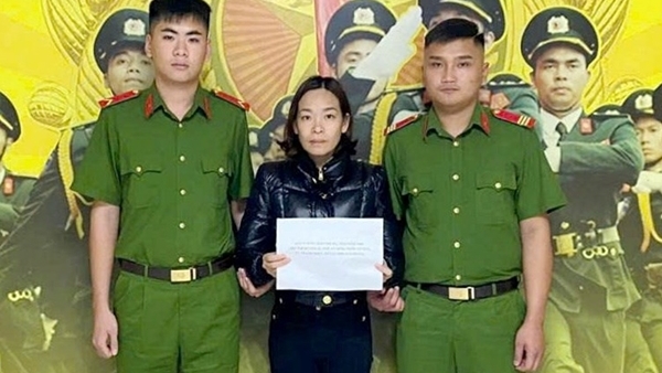 “Nữ quái” thuê 6 ô tô mang đi cầm cố lấy tiền trả nợ