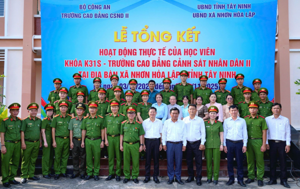 trao3.jpg -0